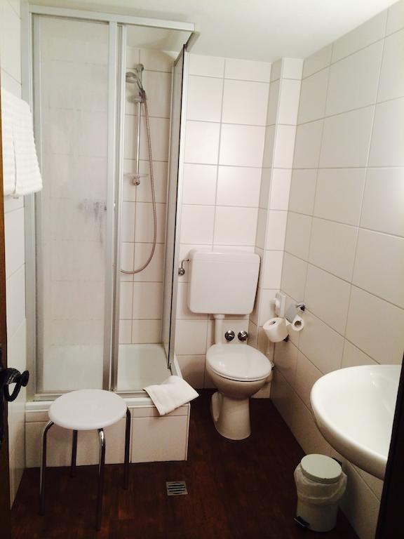 Hotel Eisenkrug Dinkelsbühl Zimmer foto